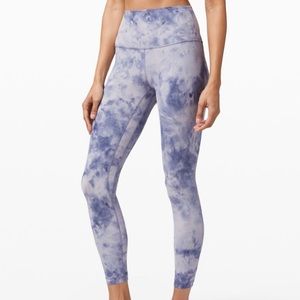 Lululemon Aligns Crop 21” Diamond Dye